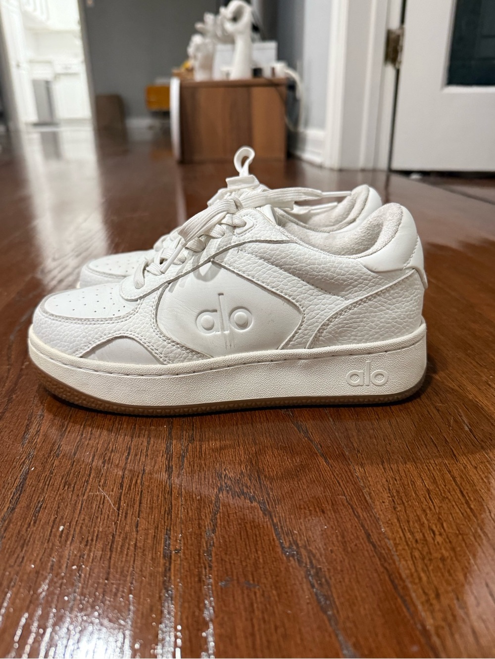 ALO recovery mode Sneakers - Picture 3 of 6
